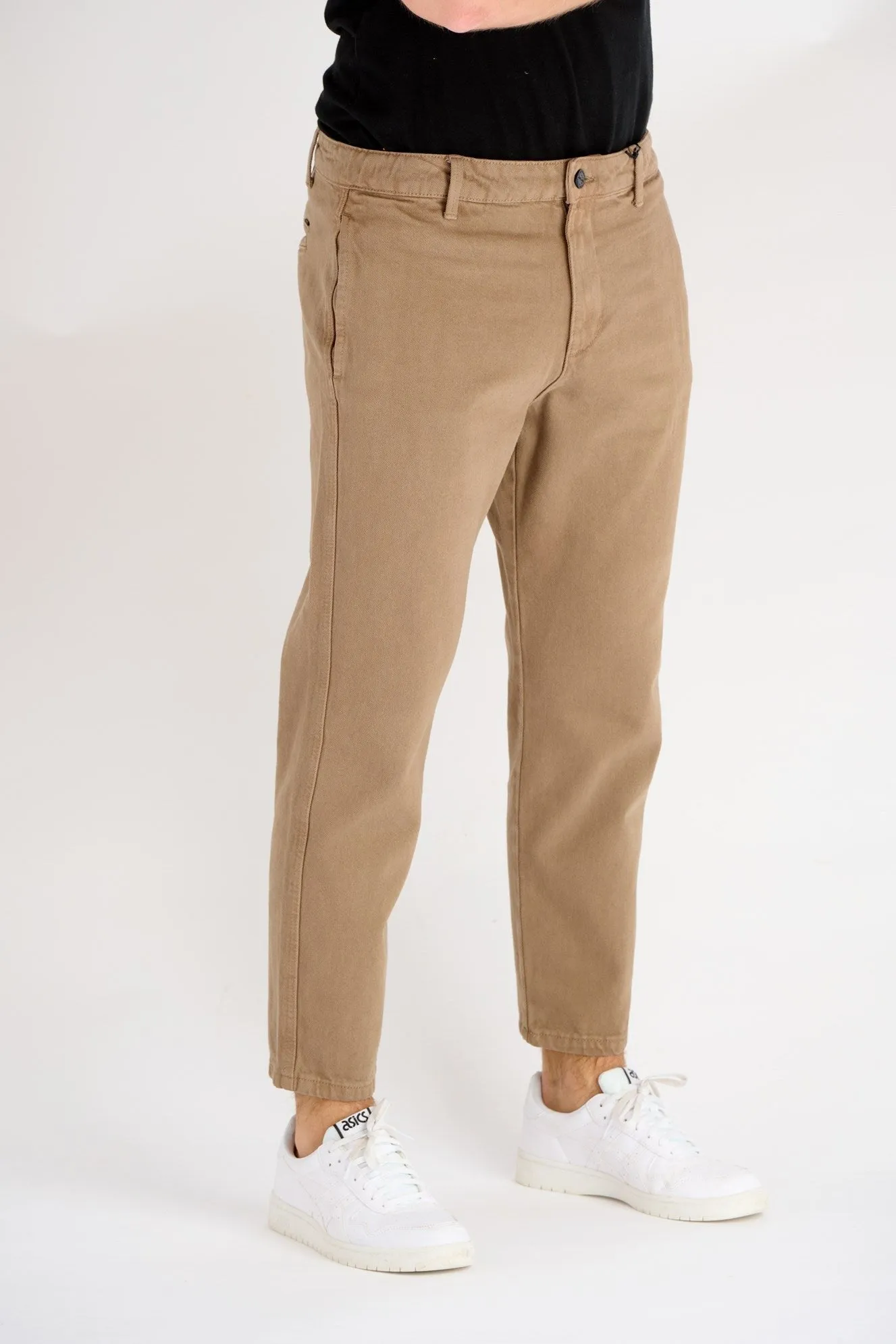 Avi Beam Chino Twill Trousers - Shitake