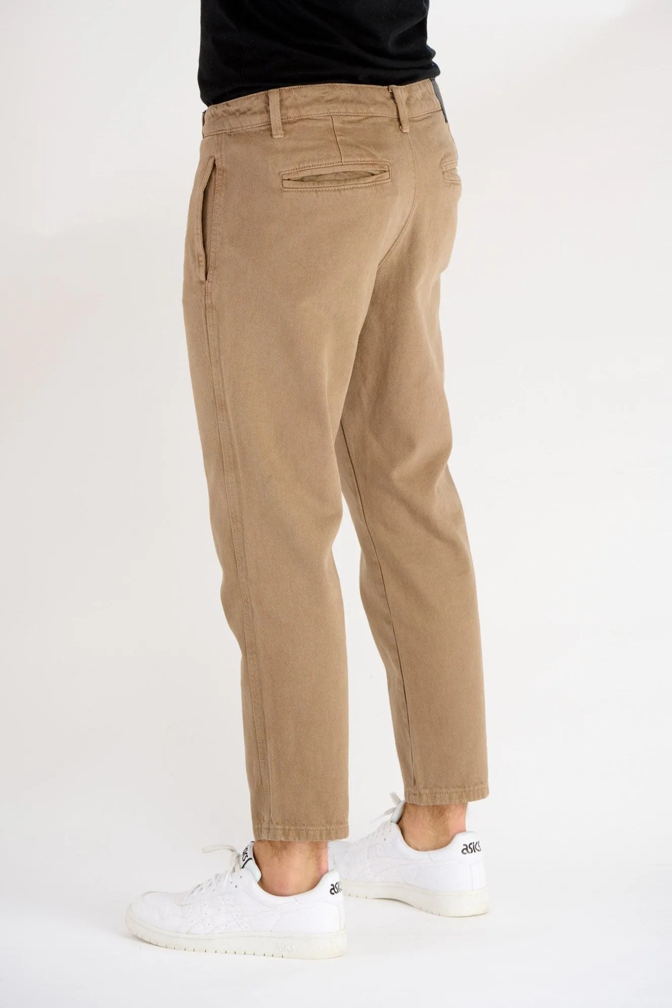 Avi Beam Chino Twill Trousers - Shitake