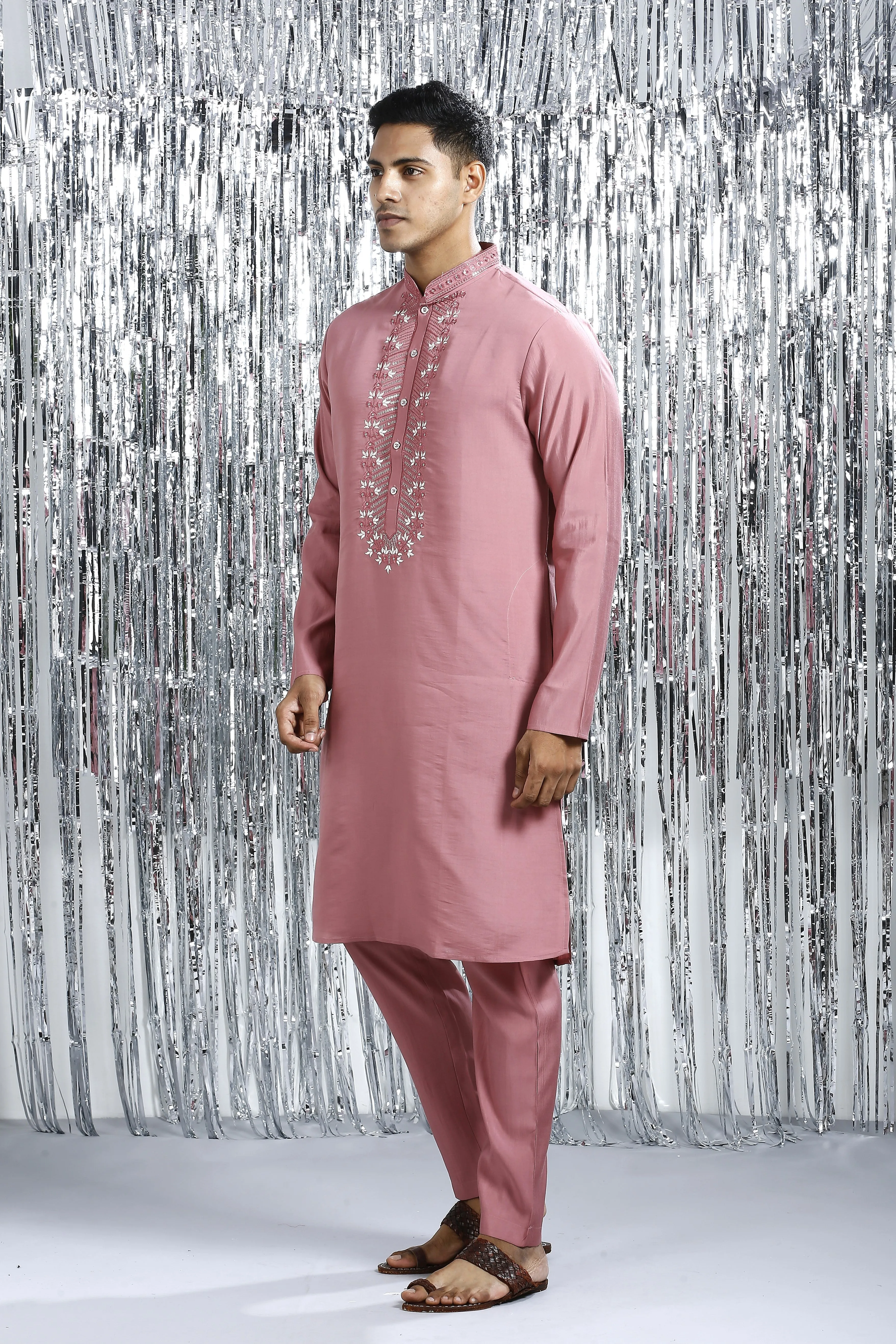 CARMINE PINK KURTA SET WITH INTRICATE EMBROIDERY AROUND NECKLINE