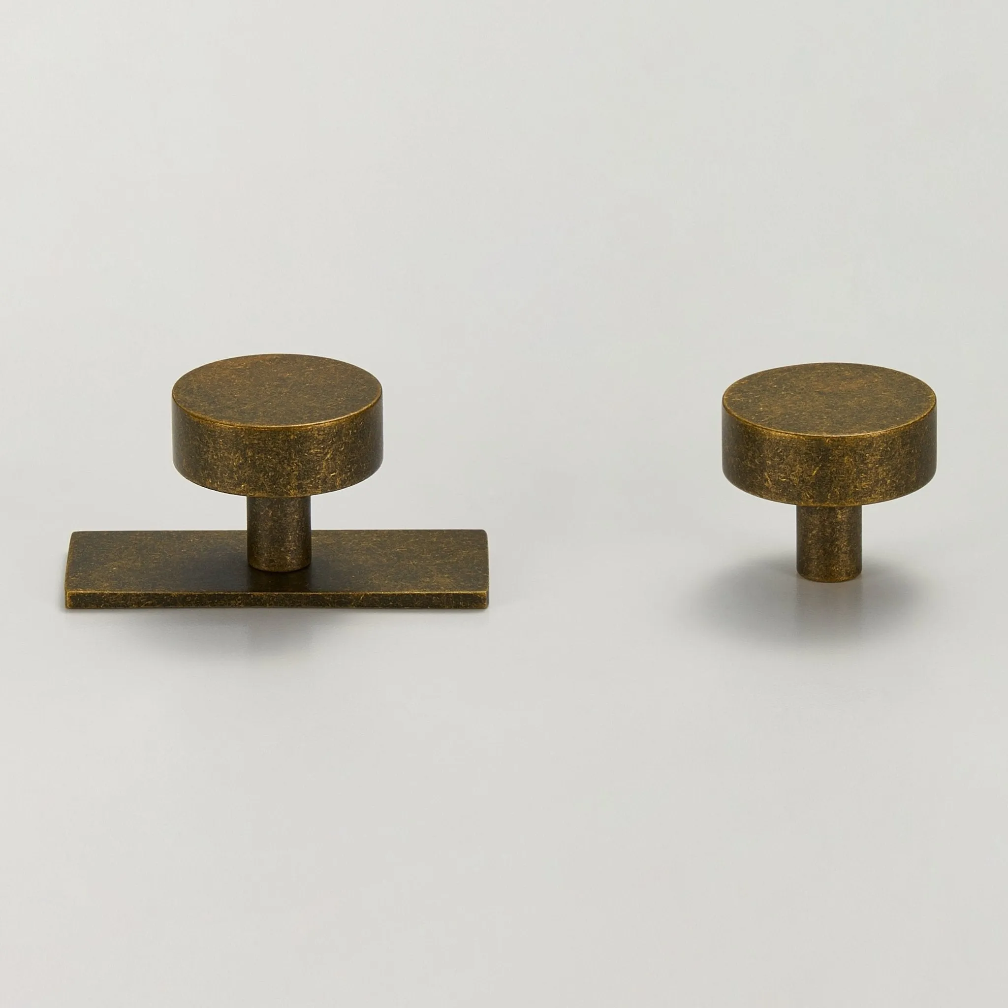 CYRA Solid Brass Knobs