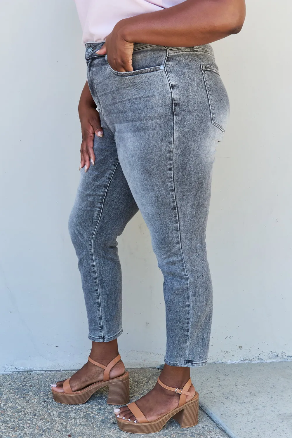 Judy Blue Racquel Full Size High Waisted Stone Wash Slim Fit Jeans