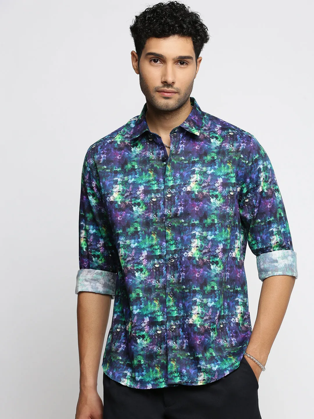 Men Navy Blue Spread Collar Abstract Shirt