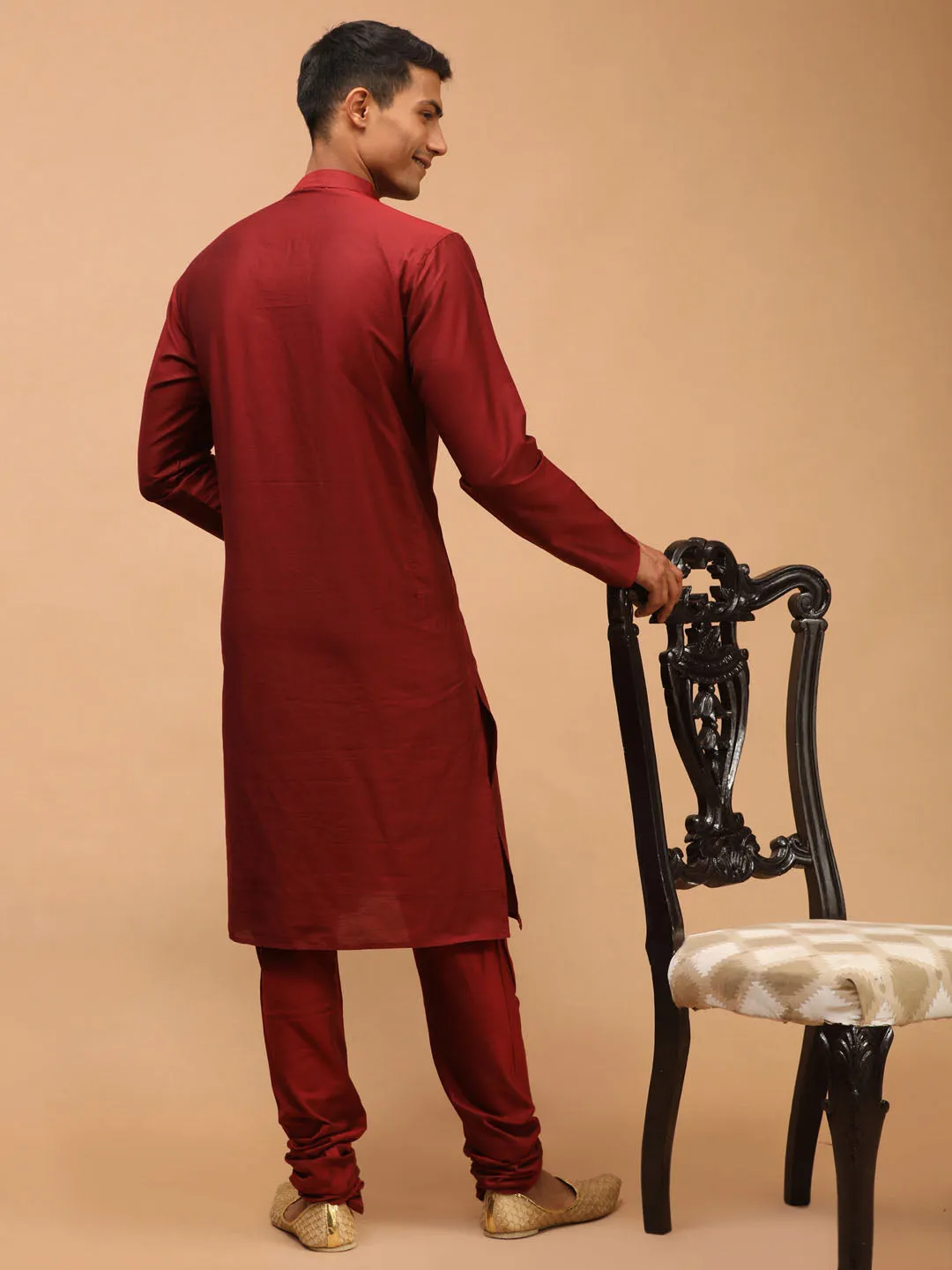 Men's Maroon Viscose Kurta, Pyjama & Dupatta Set - Shrestha By Vastramay