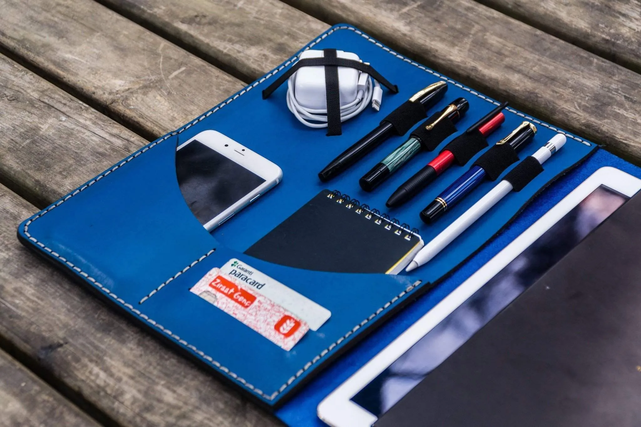 Moleskine Professional Workbook A4 Cover - Leather Compendium - Blue