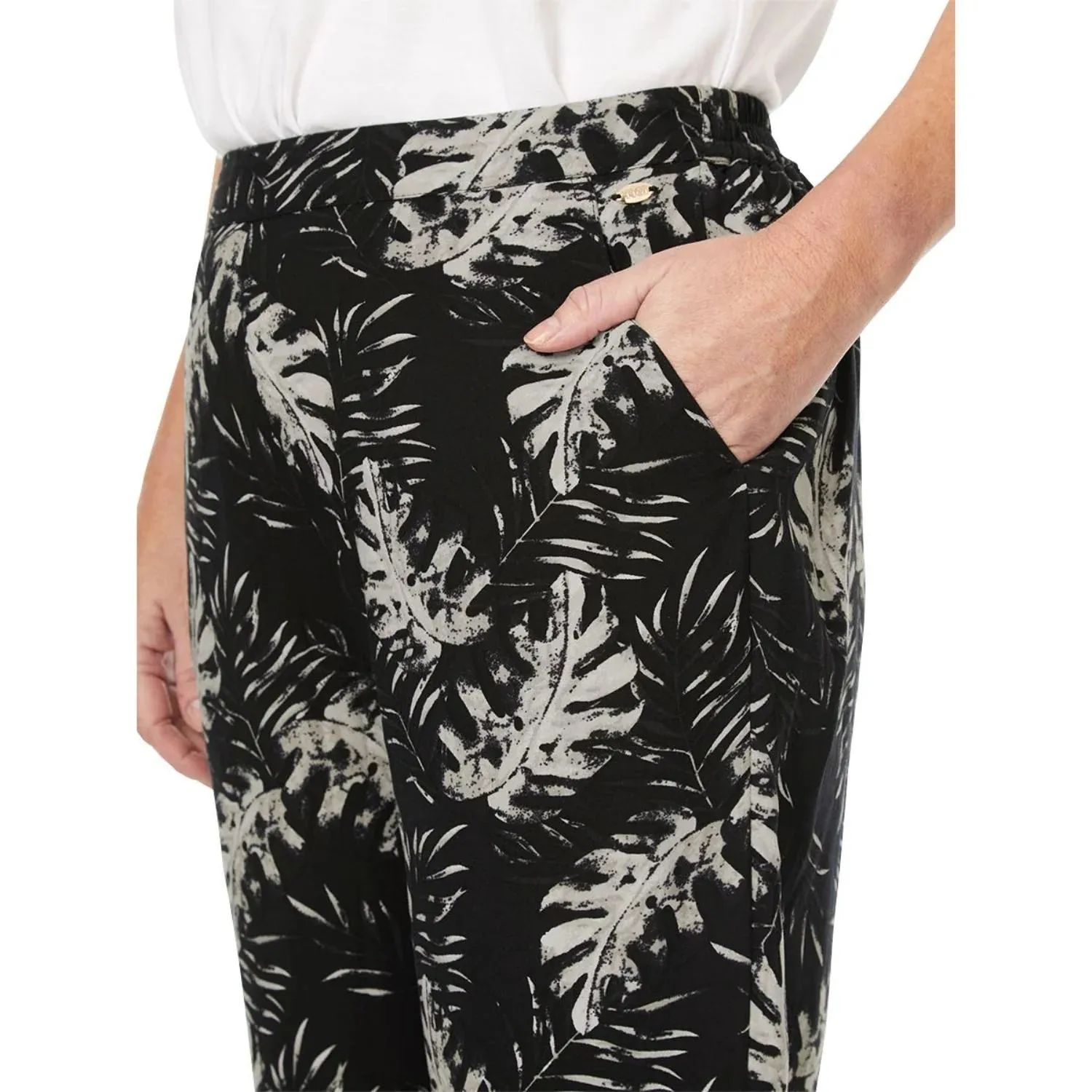 TIGI 14/16 Black Monstrera Leaf All Over Print Trouser