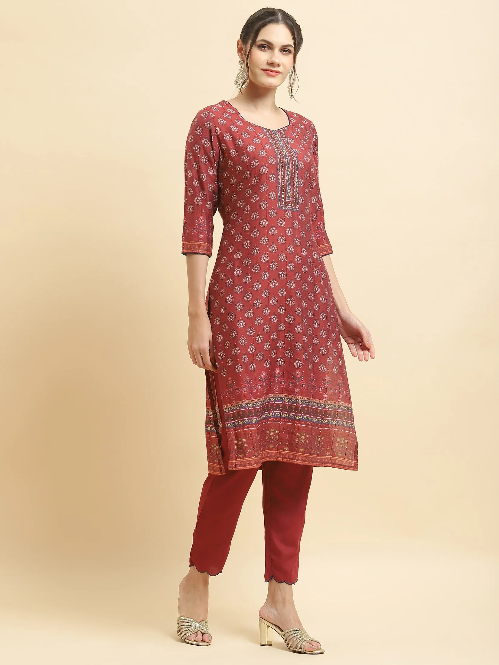 Women Muslin Maroon Floral Print Kurta Trouser Dupatta